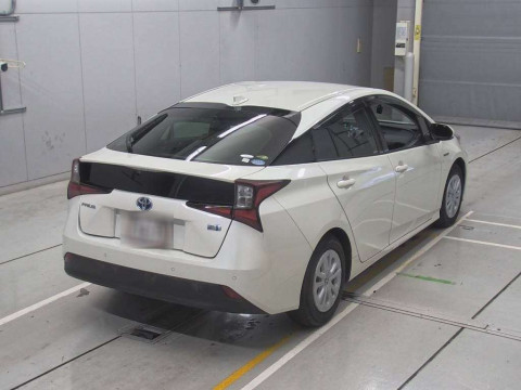 2019 Toyota Prius ZVW51[1]