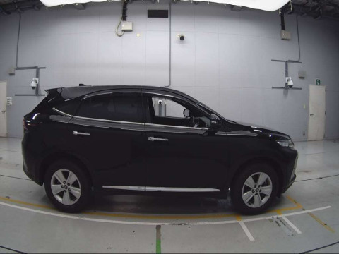 2018 Toyota Harrier ZSU60W[2]