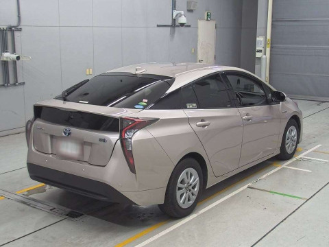 2018 Toyota Prius ZVW50[1]