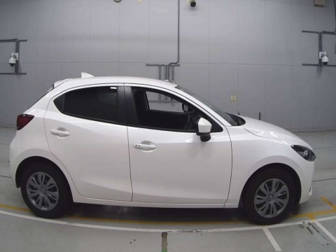 2023 Mazda Mazda2 DJLFS[2]