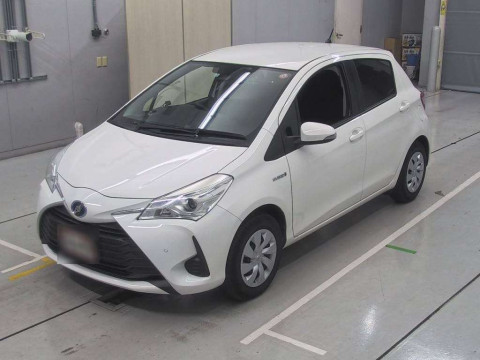 2019 Toyota Vitz NHP130[0]