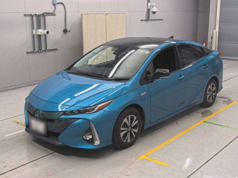 2019 Toyota Prius PHV ZVW52[0]