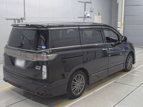 2021 Nissan Elgrand TE52[1]