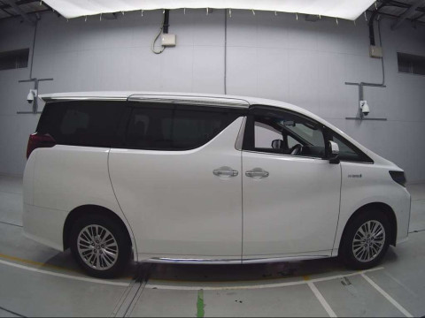 2021 Toyota Alphard Hybrid AYH30W[2]