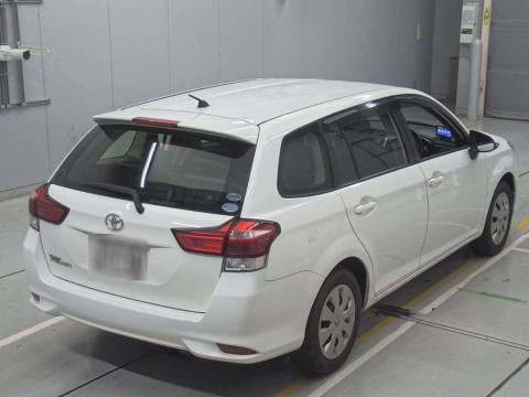 2015 Toyota Corolla Fielder NRE161G[1]