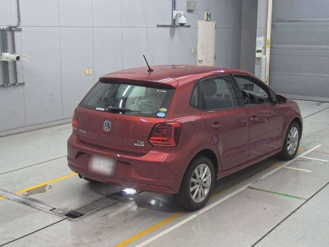 2015 Volkswagen Polo 6RCJZ[1]