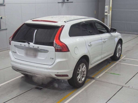 2013 Volvo XC60 DB4204TXC[1]