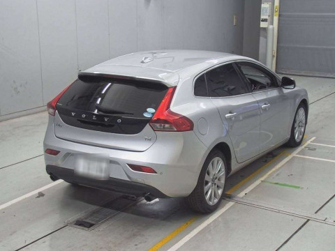 2015 Volvo V40 MB4164T[1]