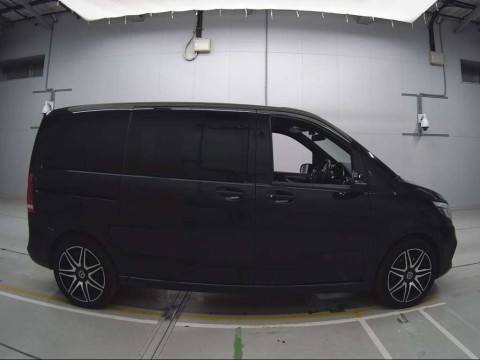 2018 Mercedes Benz V-Class 447811[2]