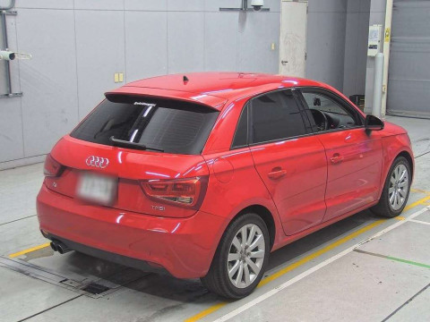 2013 Audi A1 Sportback 8XCAX[1]