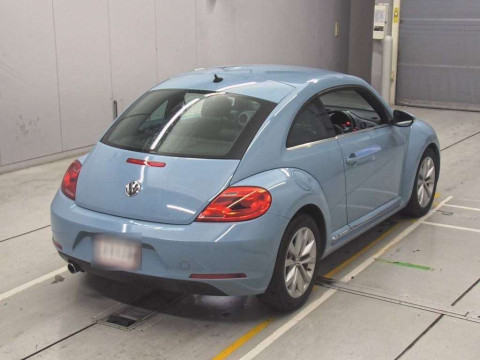 2012 Volkswagen Beetle 16CBZ[1]