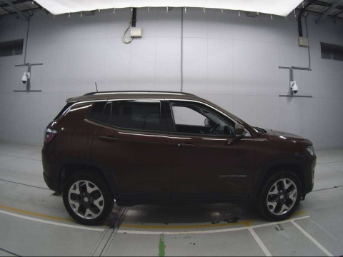 2018 Jeep Compass M624[2]