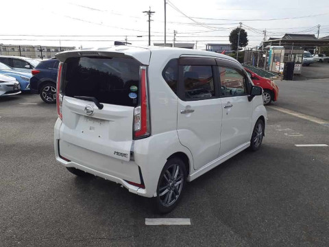 2015 Daihatsu Move LA150S[1]