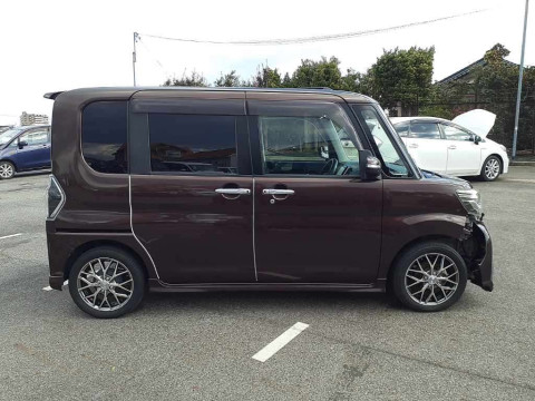 2016 Daihatsu Tanto LA600S[2]