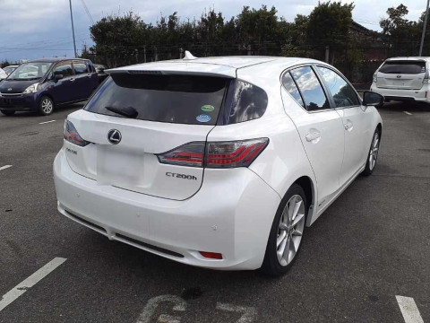 2012 Lexus CT ZWA10[1]