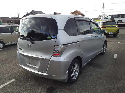 2012 Honda Freed GB3[1]