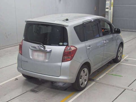 2006 Toyota Ractis NCP100[1]