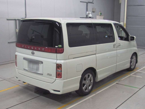 2010 Nissan Elgrand ME51[1]