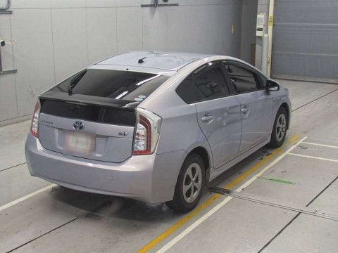 2012 Toyota Prius ZVW30[1]