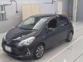 2017 Toyota Vitz