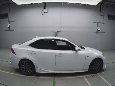 2013 Lexus IS GSE31[2]