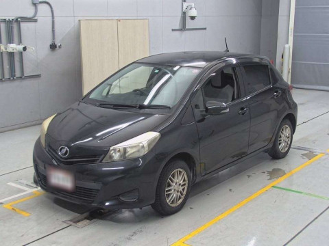 2011 Toyota Vitz NSP130[0]