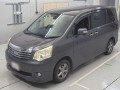 2011 Toyota Noah