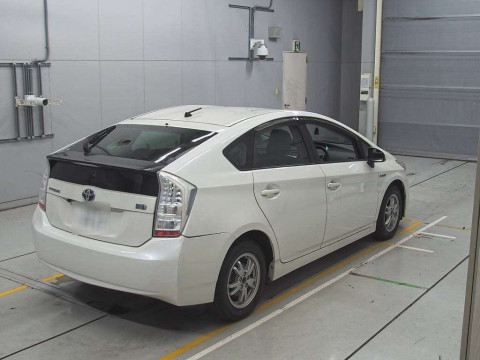 2011 Toyota Prius ZVW30[1]