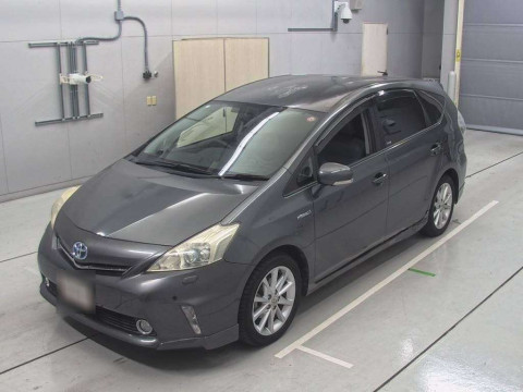 2012 Toyota Prius alpha ZVW40W[0]