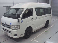 2010 Toyota Hiace Van