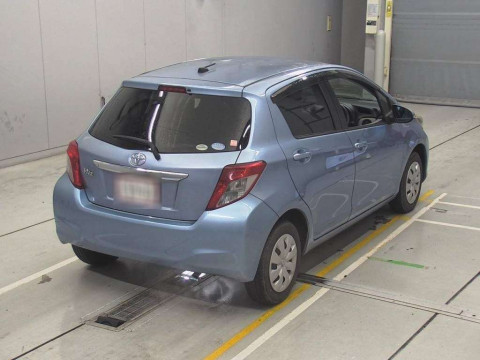 2012 Toyota Vitz KSP130[1]