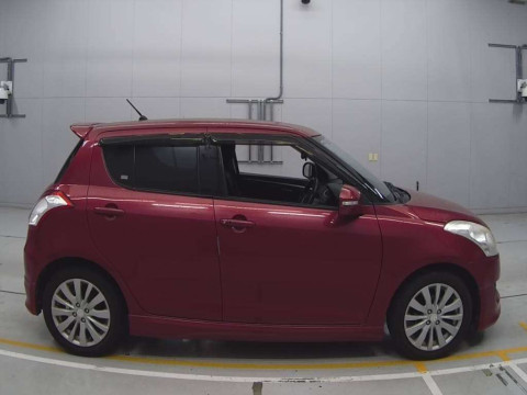 2012 Suzuki Swift ZC72S[2]