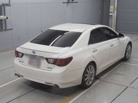 2011 Toyota Mark X GRX130[1]