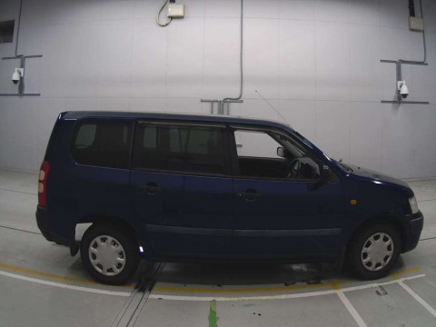 2004 Toyota Succeed Van NCP51V[2]