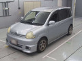 2003 Toyota Sienta