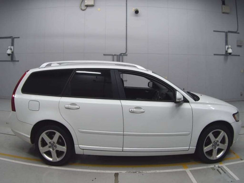 2011 Volvo V50 MB4204S[2]