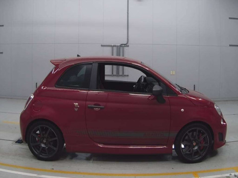 2015 Abarth Abarth 595 312141[2]