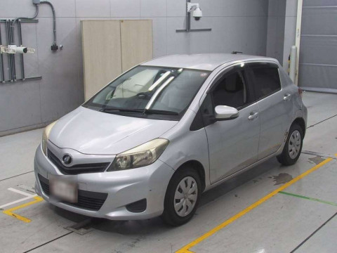 2011 Toyota Vitz KSP130[0]