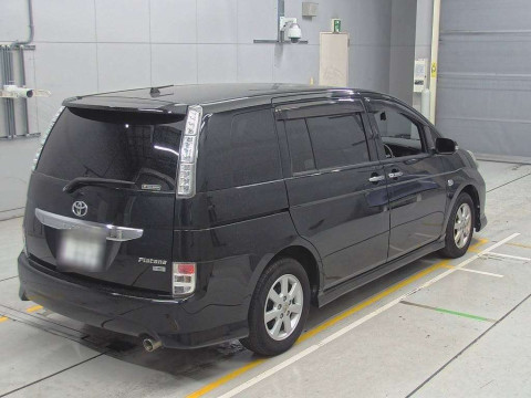 2012 Toyota Isis ZGM10W[1]