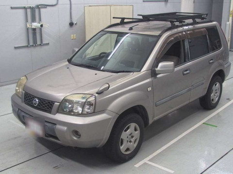 2004 Nissan X-Trail NT30[0]