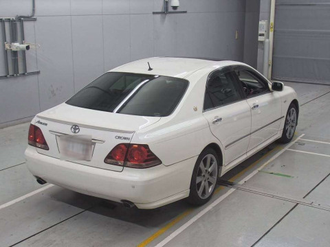 2008 Toyota Crown GRS184[1]