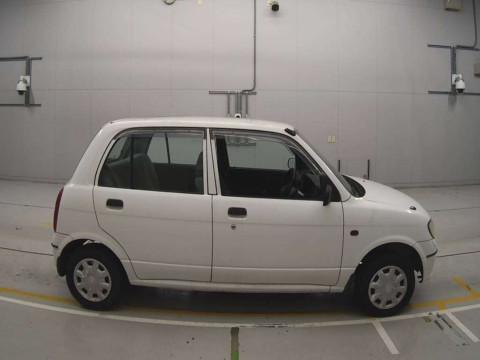 1999 Daihatsu Mira L700S[2]