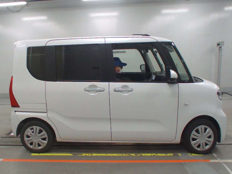 2022 Daihatsu Tanto LA650S[2]