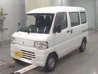 2012 Mitsubishi Minicab Van