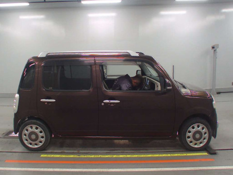 2012 Daihatsu Mira Cocoa L675S[2]