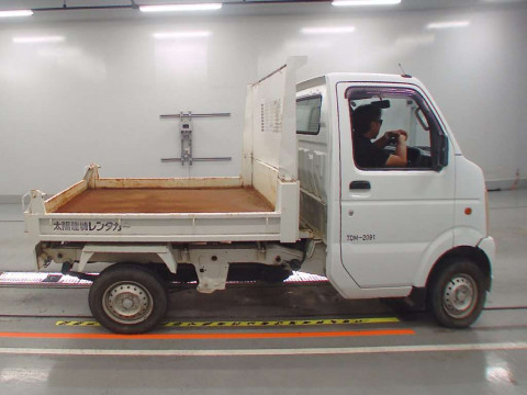 2010 Suzuki Carry Truck DA63T[2]