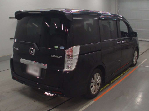 2011 Honda Step WGN Spada RK5[1]