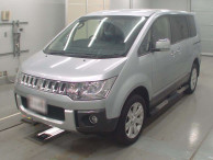 2011 Mitsubishi Delica D5