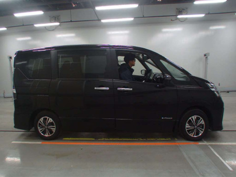 2022 Nissan Serena HFC27[2]