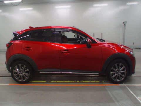 2020 Mazda CX-3 DK8FW[2]